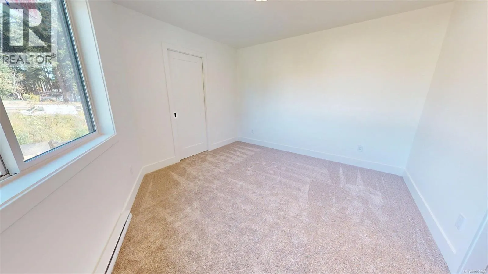 2322 Sparrow Lane