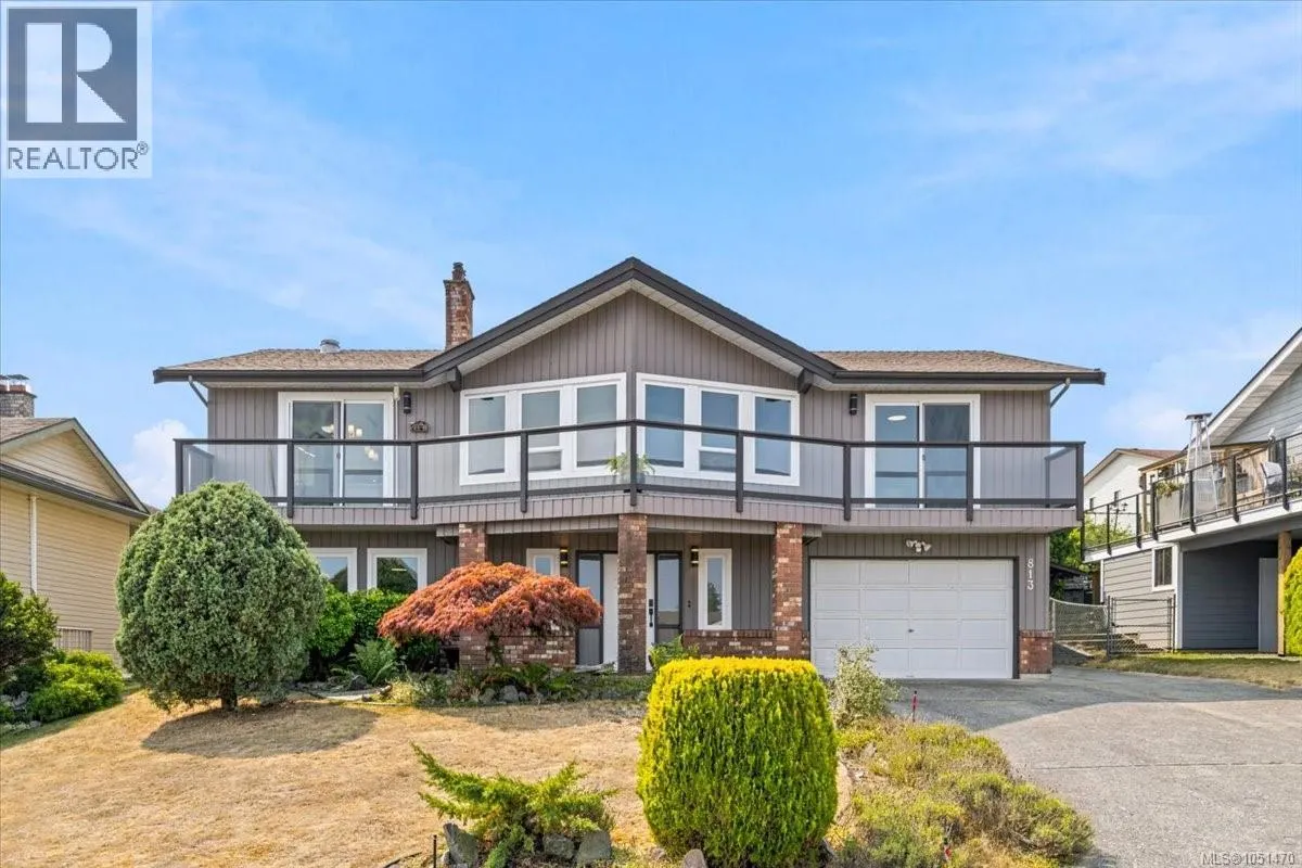 813 Athena Pl