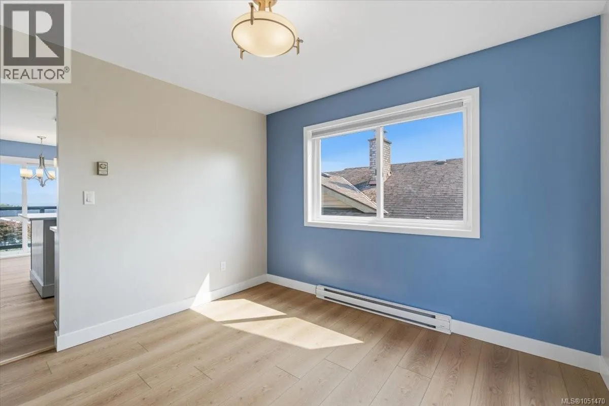 813 Athena Pl