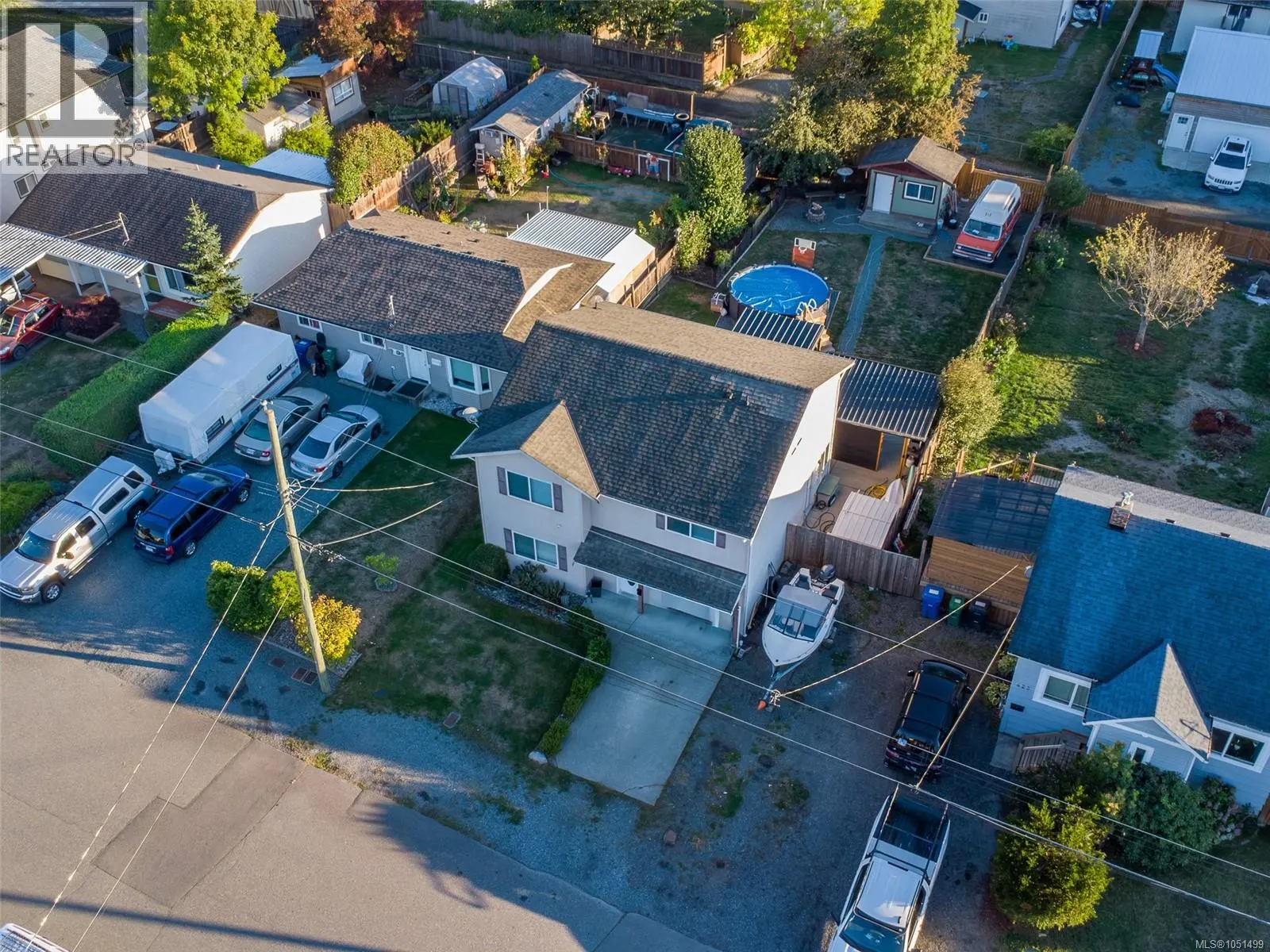 421 Murray St
