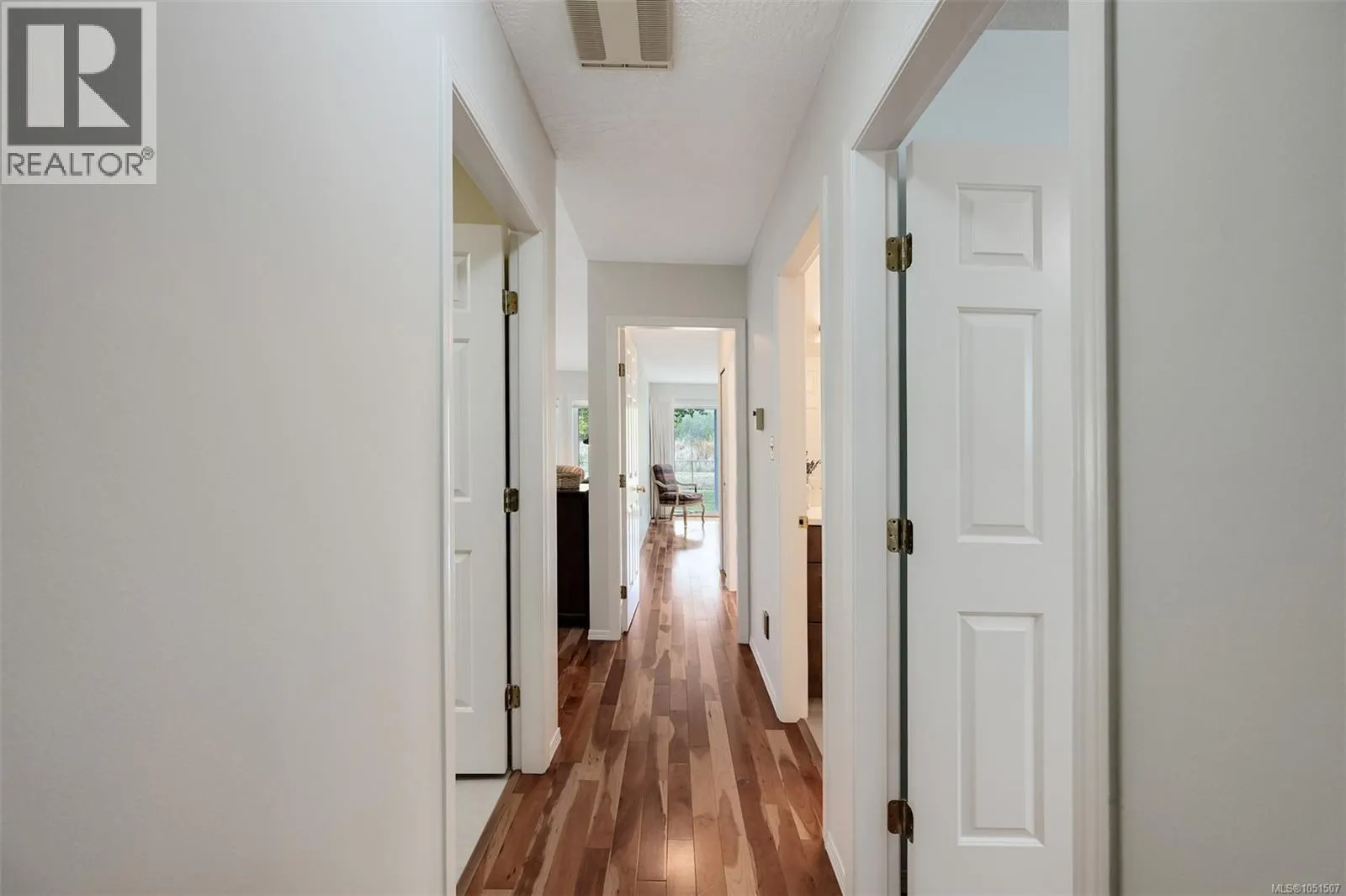 1309 Layritz Pl