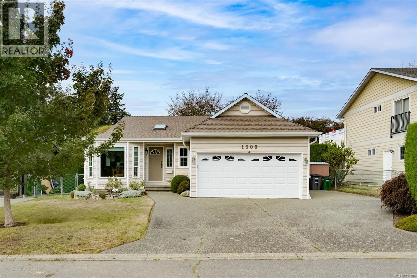 1309 Layritz Pl
