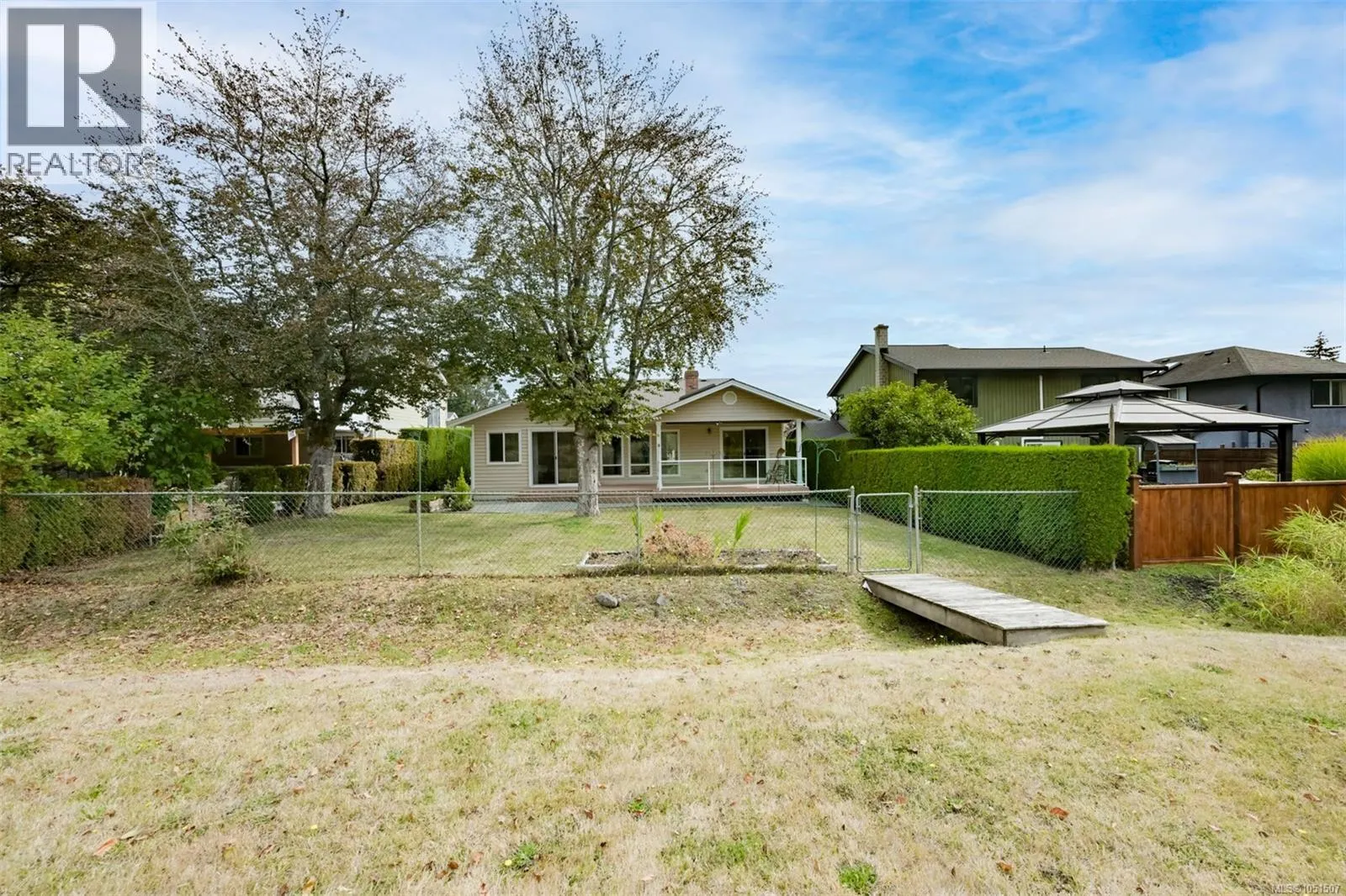 1309 Layritz Pl