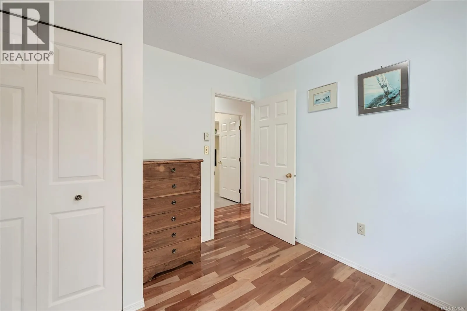 1309 Layritz Pl