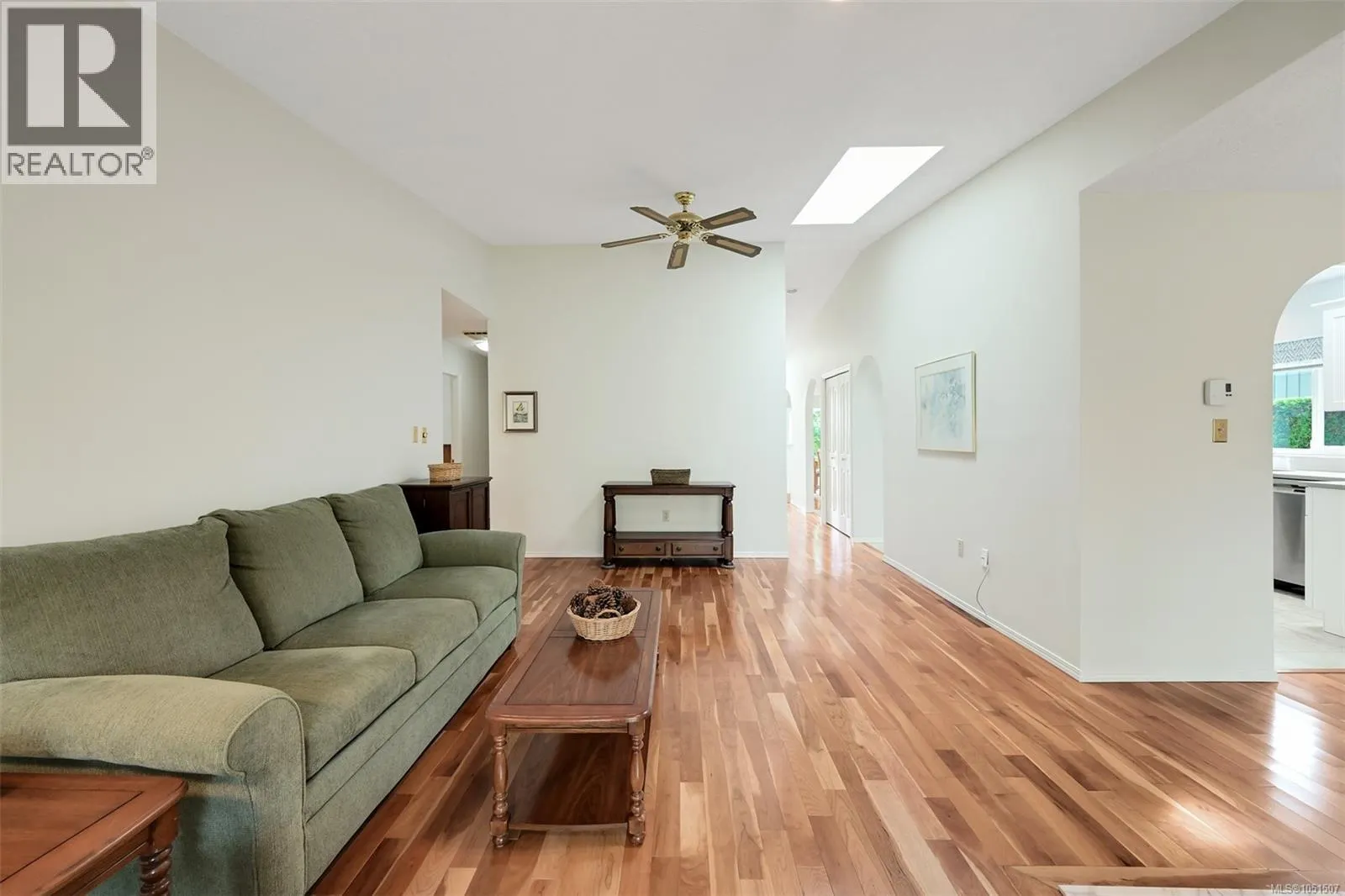 1309 Layritz Pl