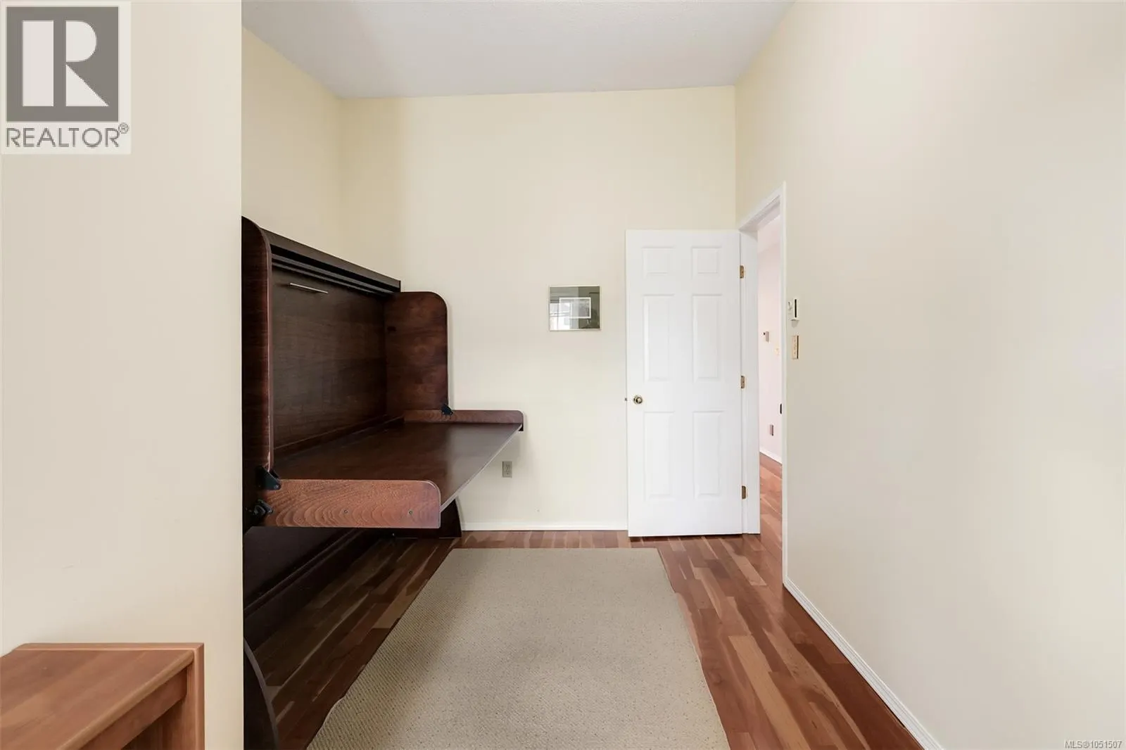 1309 Layritz Pl