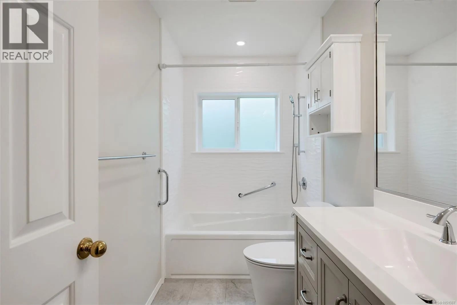 1309 Layritz Pl