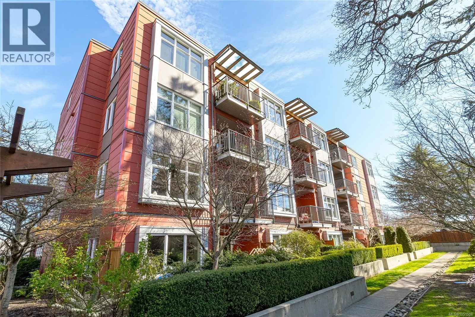 201 4030 Borden St