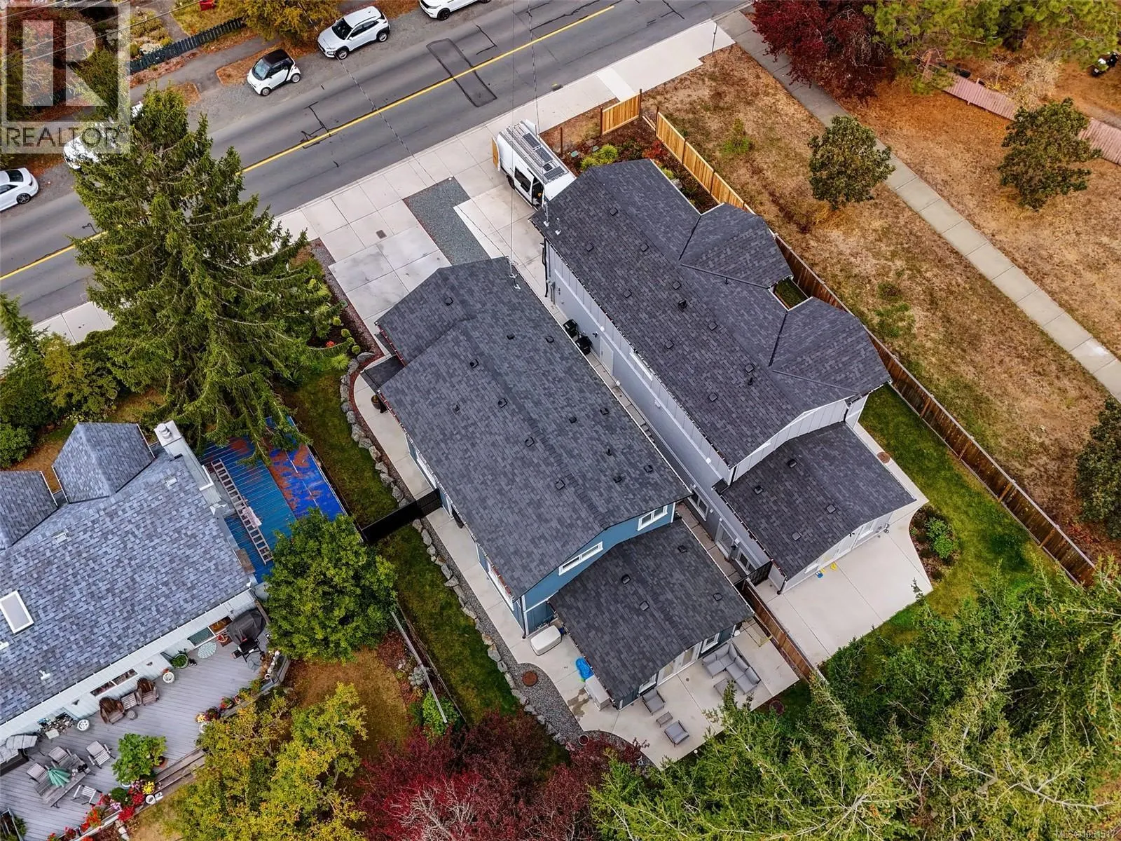 4317 Majestic Dr