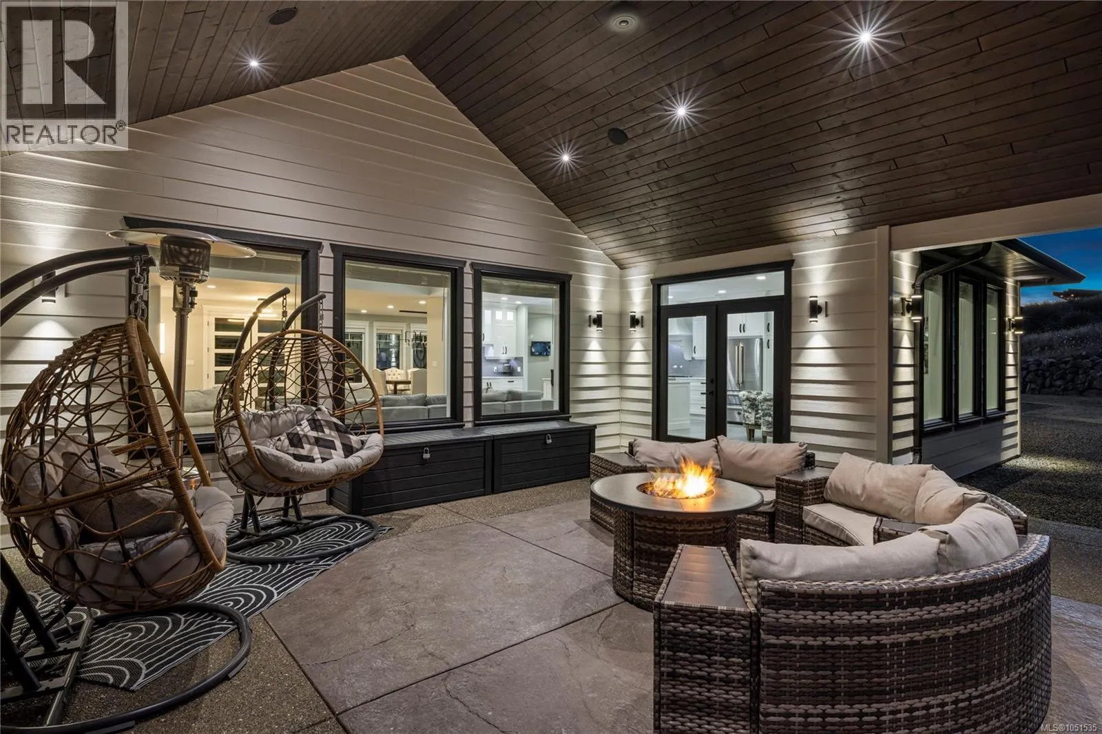 6127 Chase Dr
