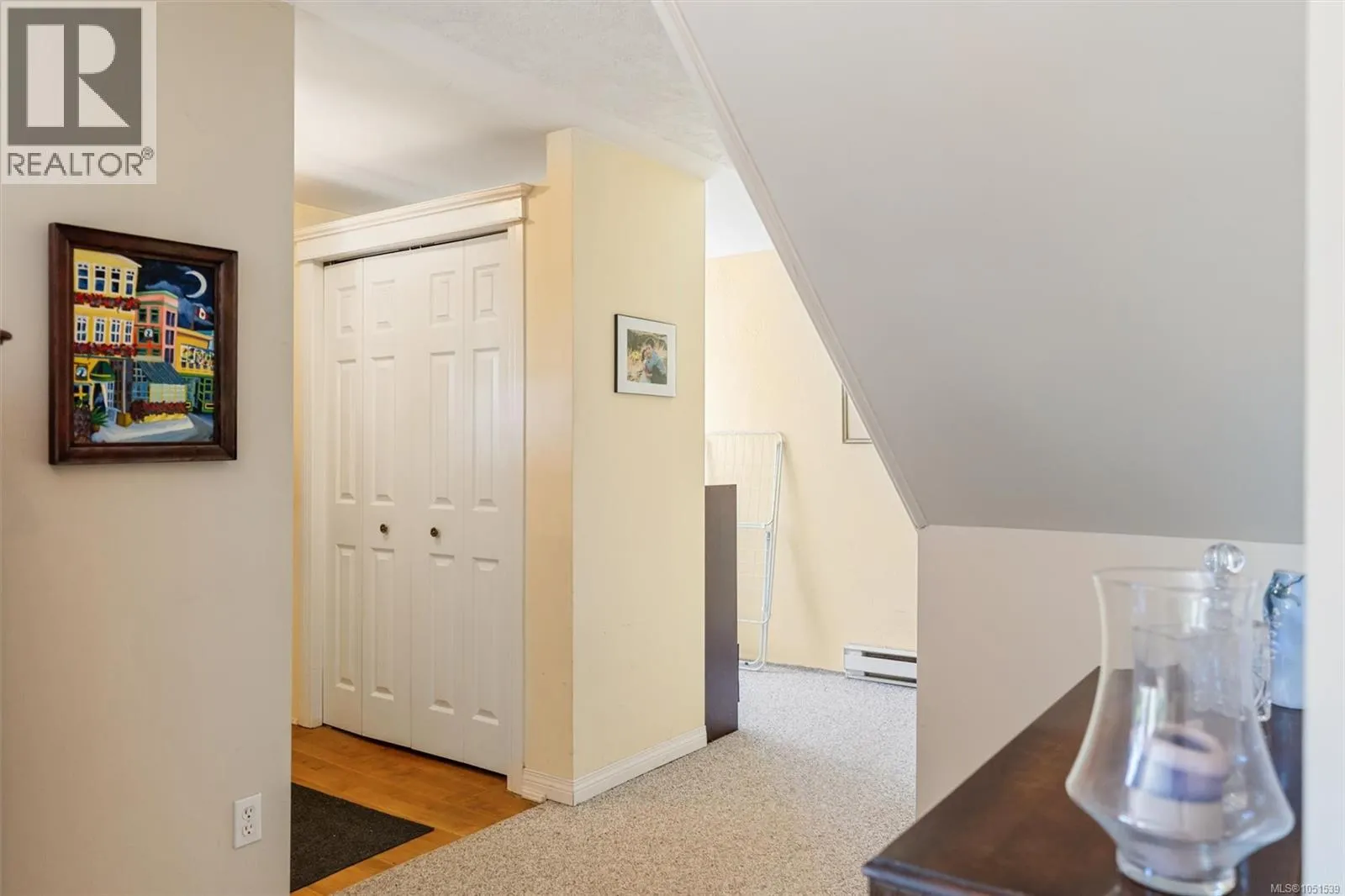 9220 East Saanich Rd