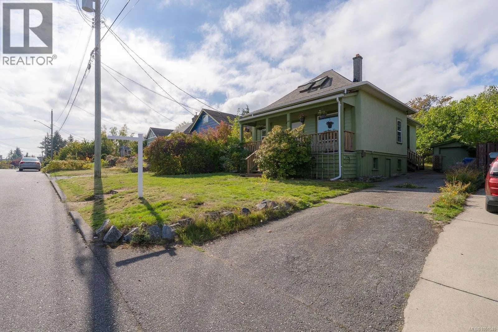 121 Harvey St