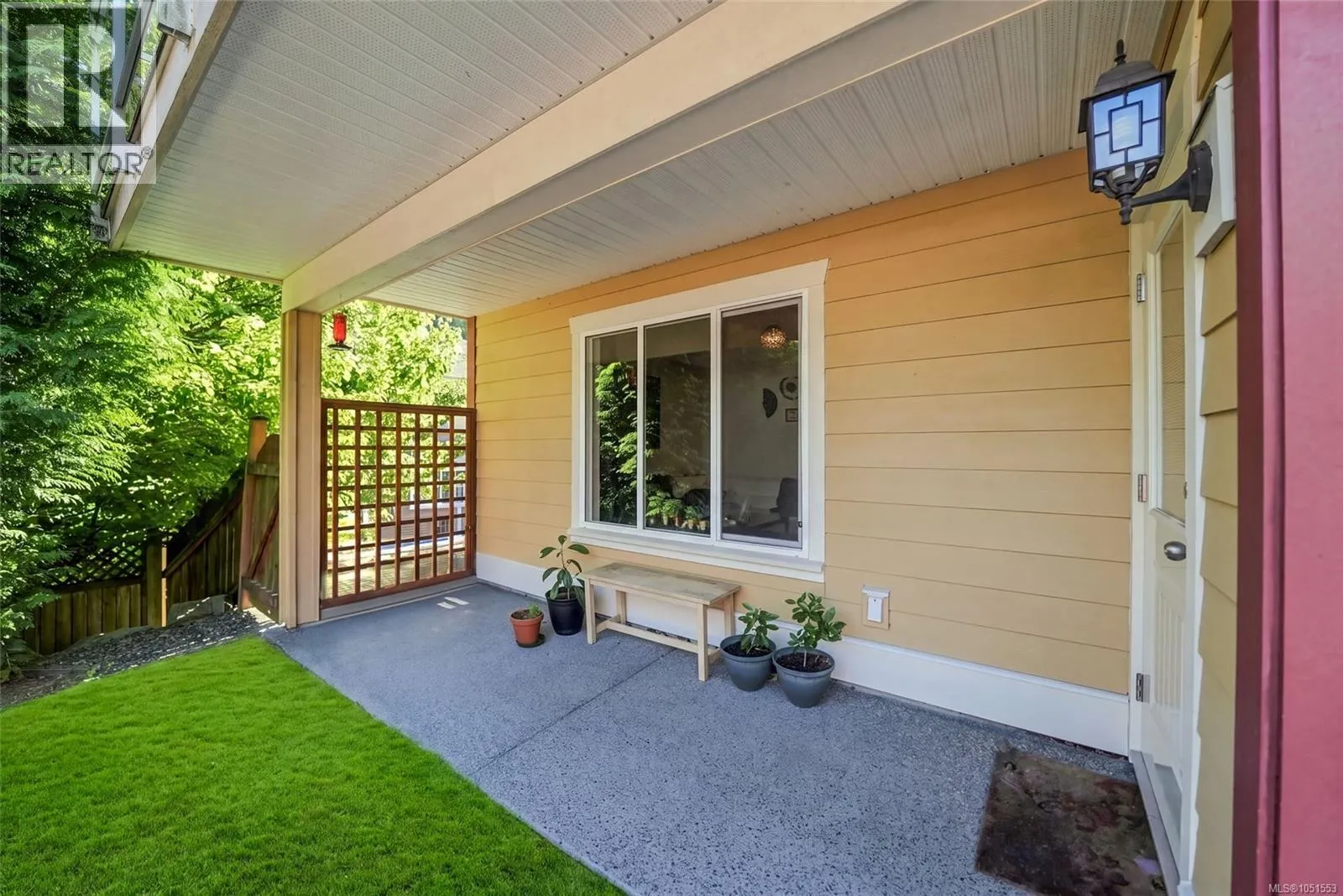 341 Sunny Dr