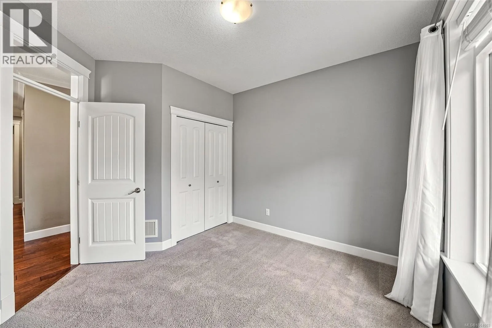 341 Sunny Dr
