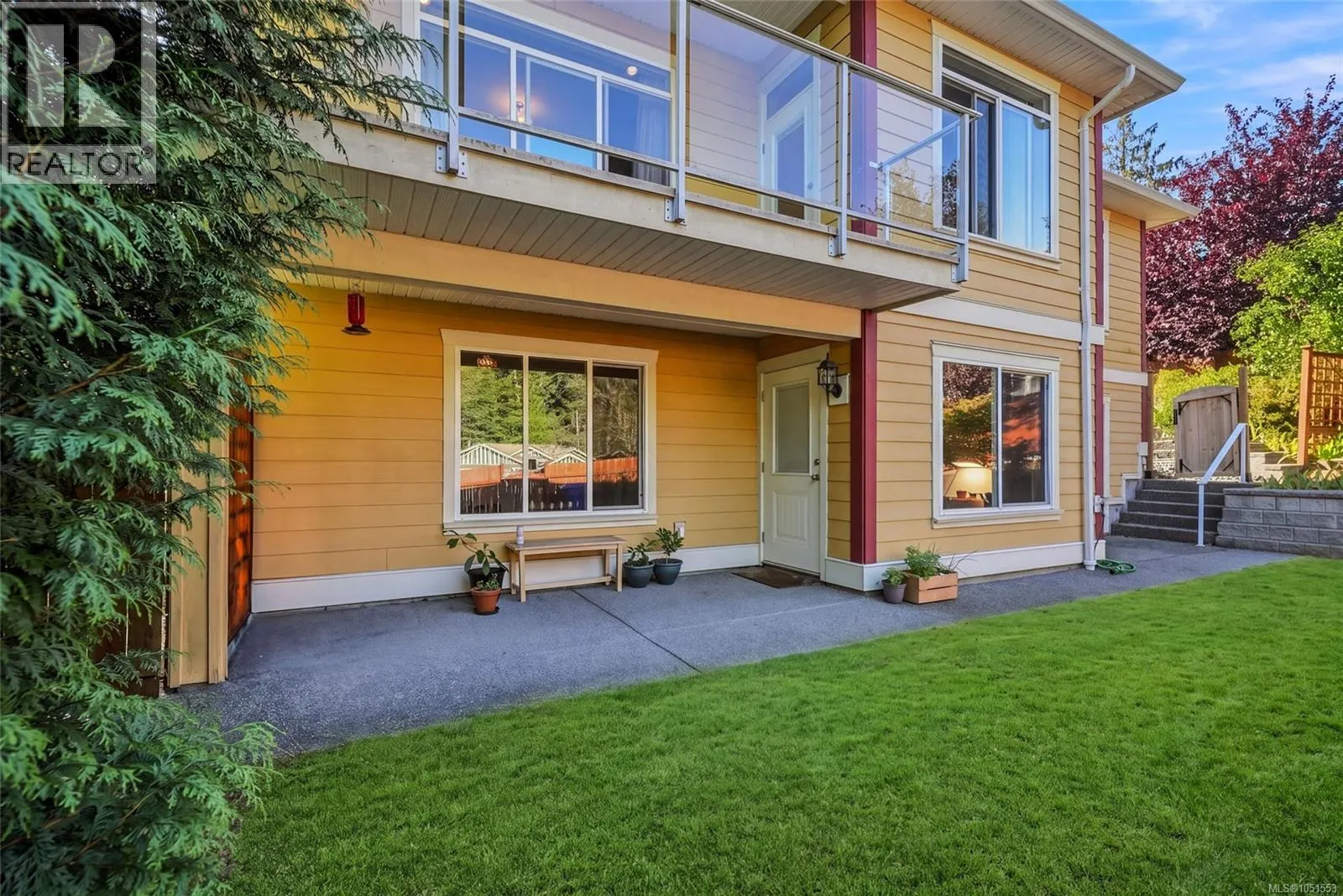 341 Sunny Dr