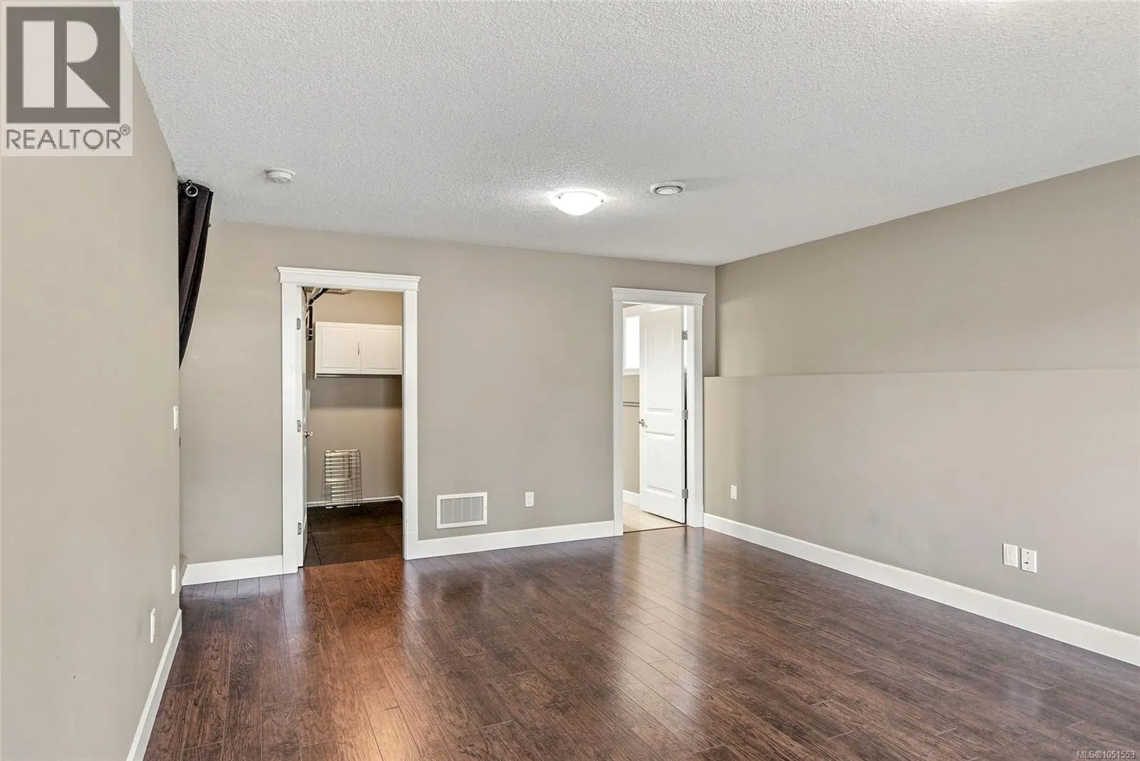 341 Sunny Dr