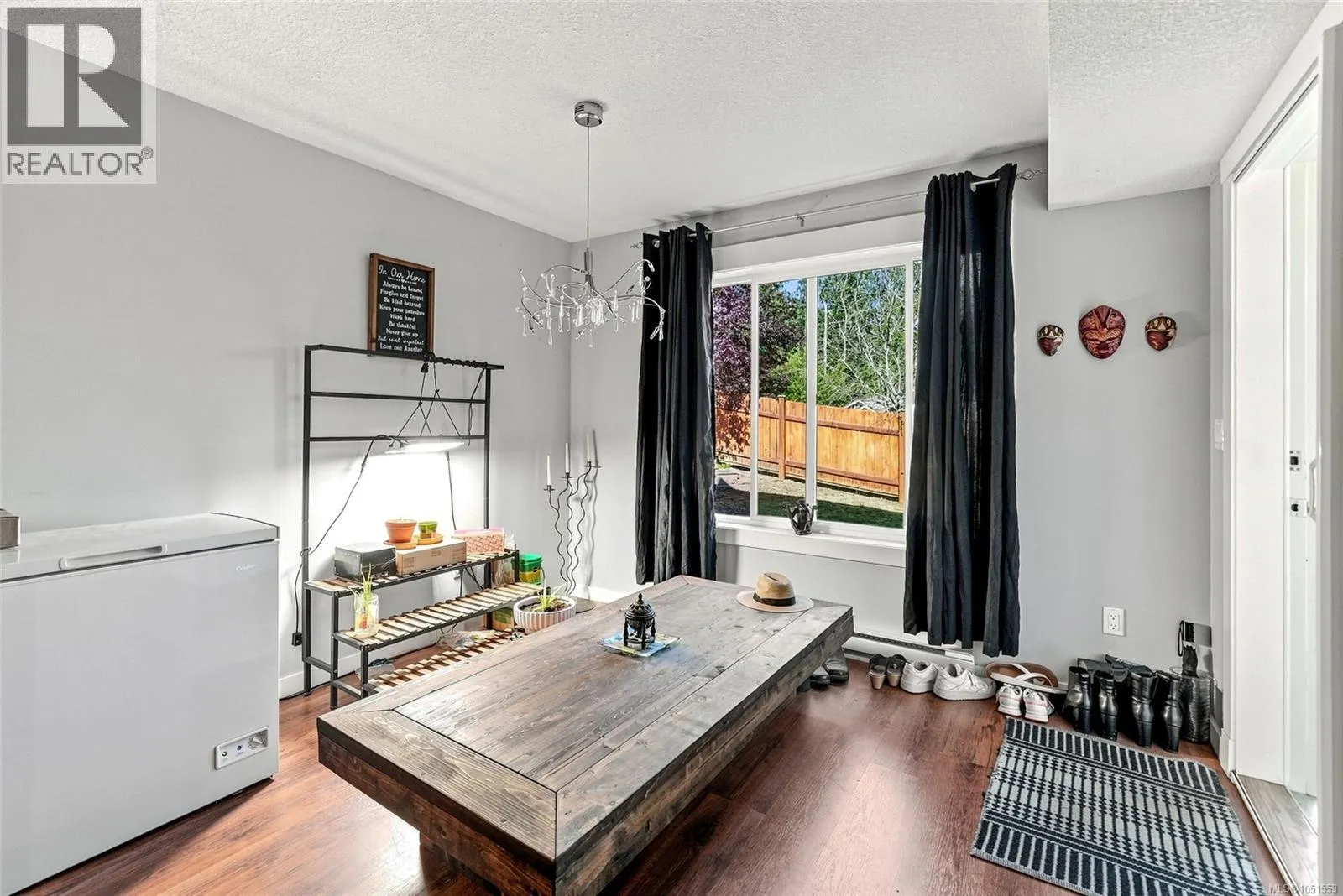 341 Sunny Dr