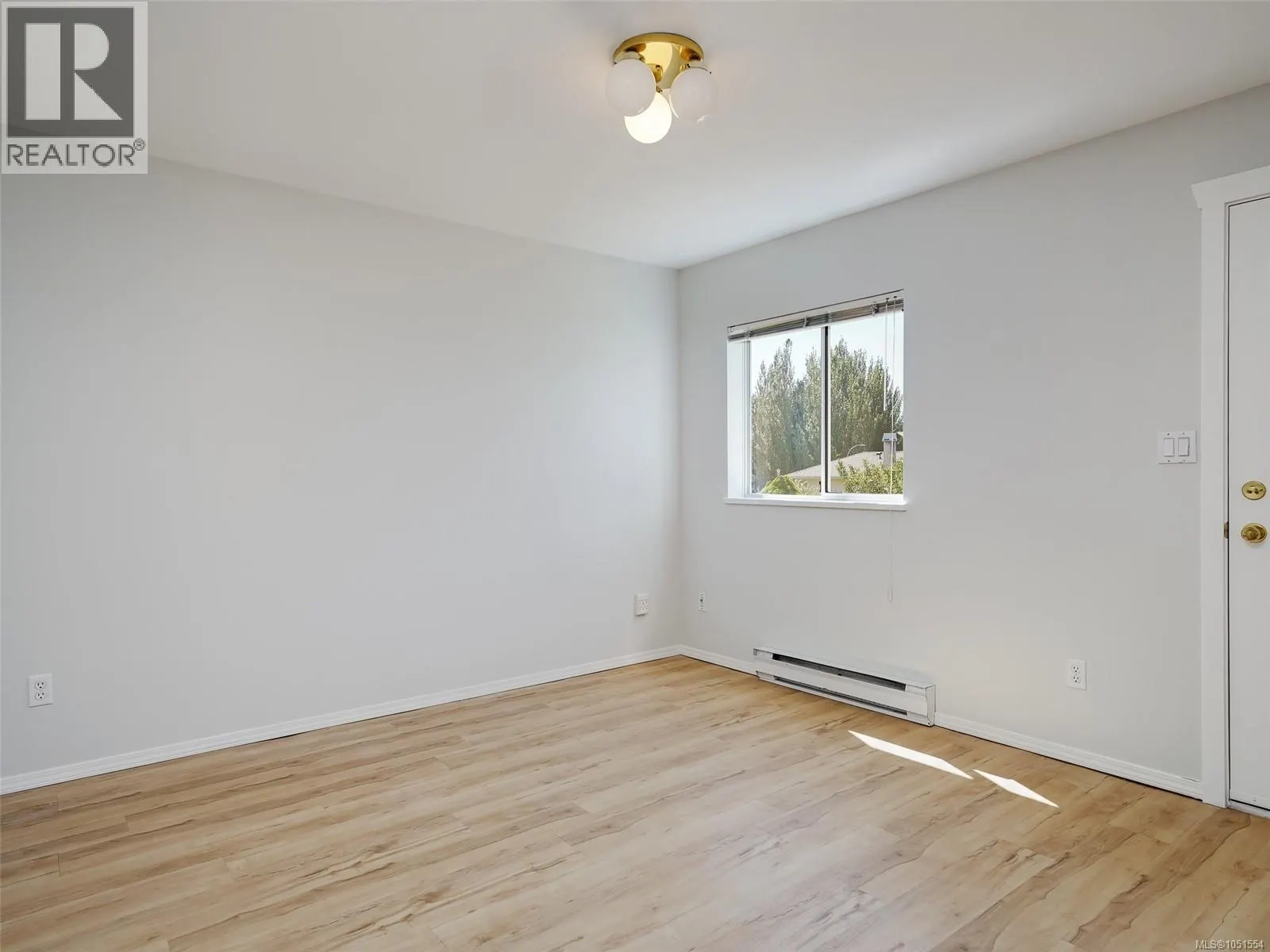 1287 Carmichael Crt