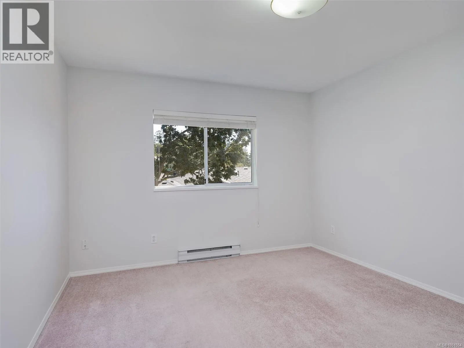 1287 Carmichael Crt