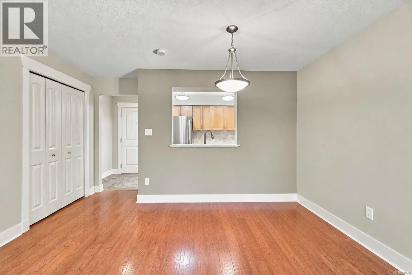 204 1620 Townsite Rd