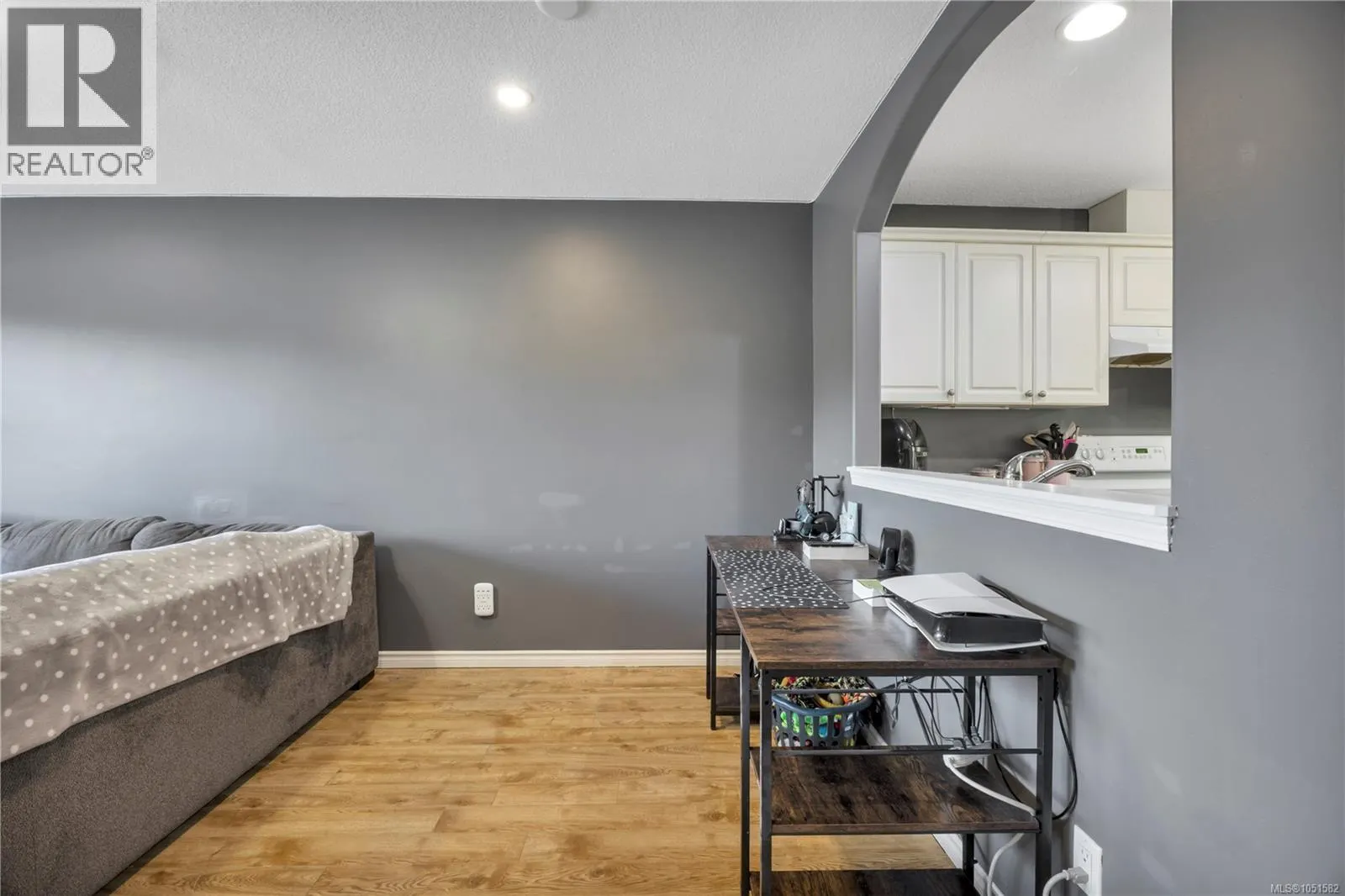 4780 Fairbrook Cres