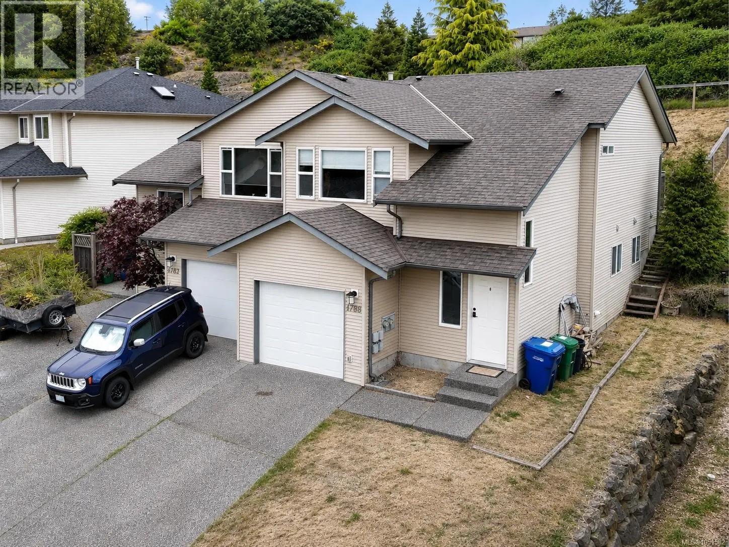 4780 Fairbrook Cres