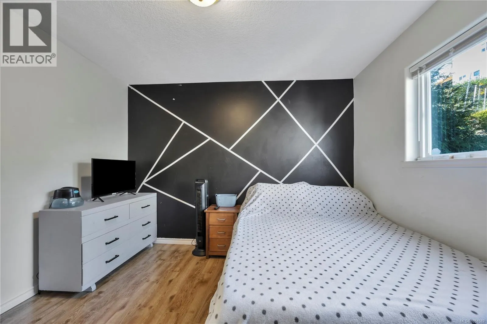 4780 Fairbrook Cres