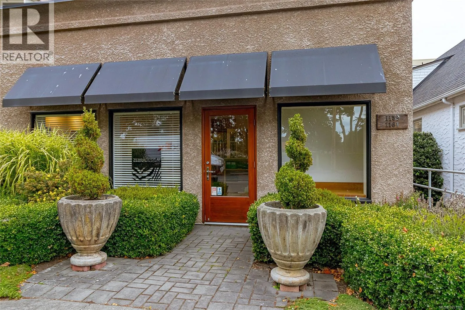 1161 Newport Ave
