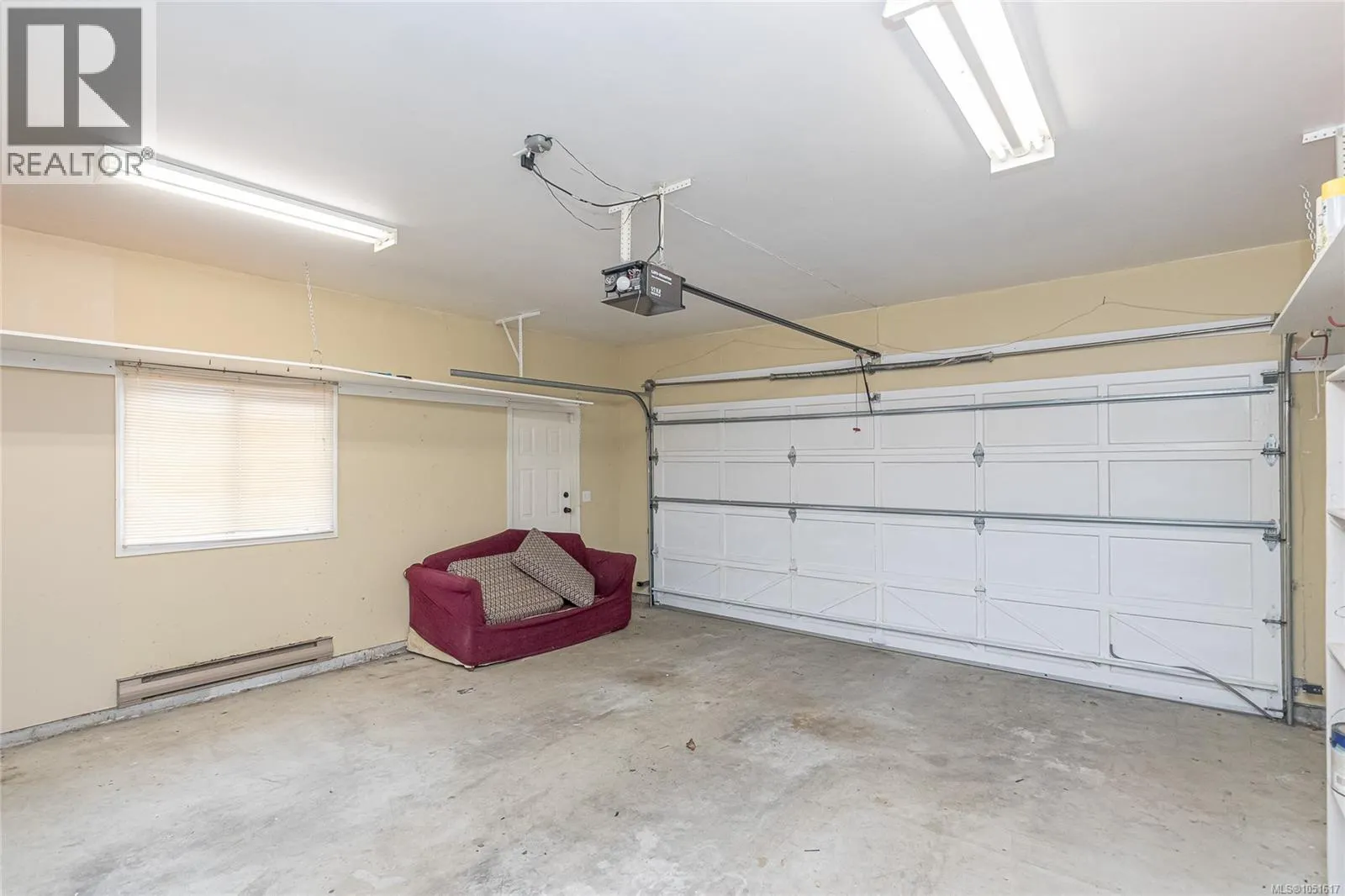 2674 Tamara Dr