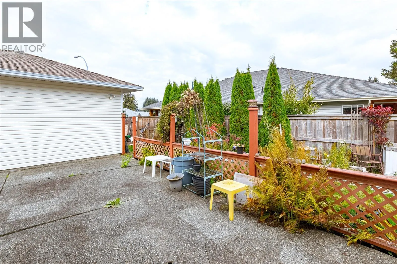 2674 Tamara Dr