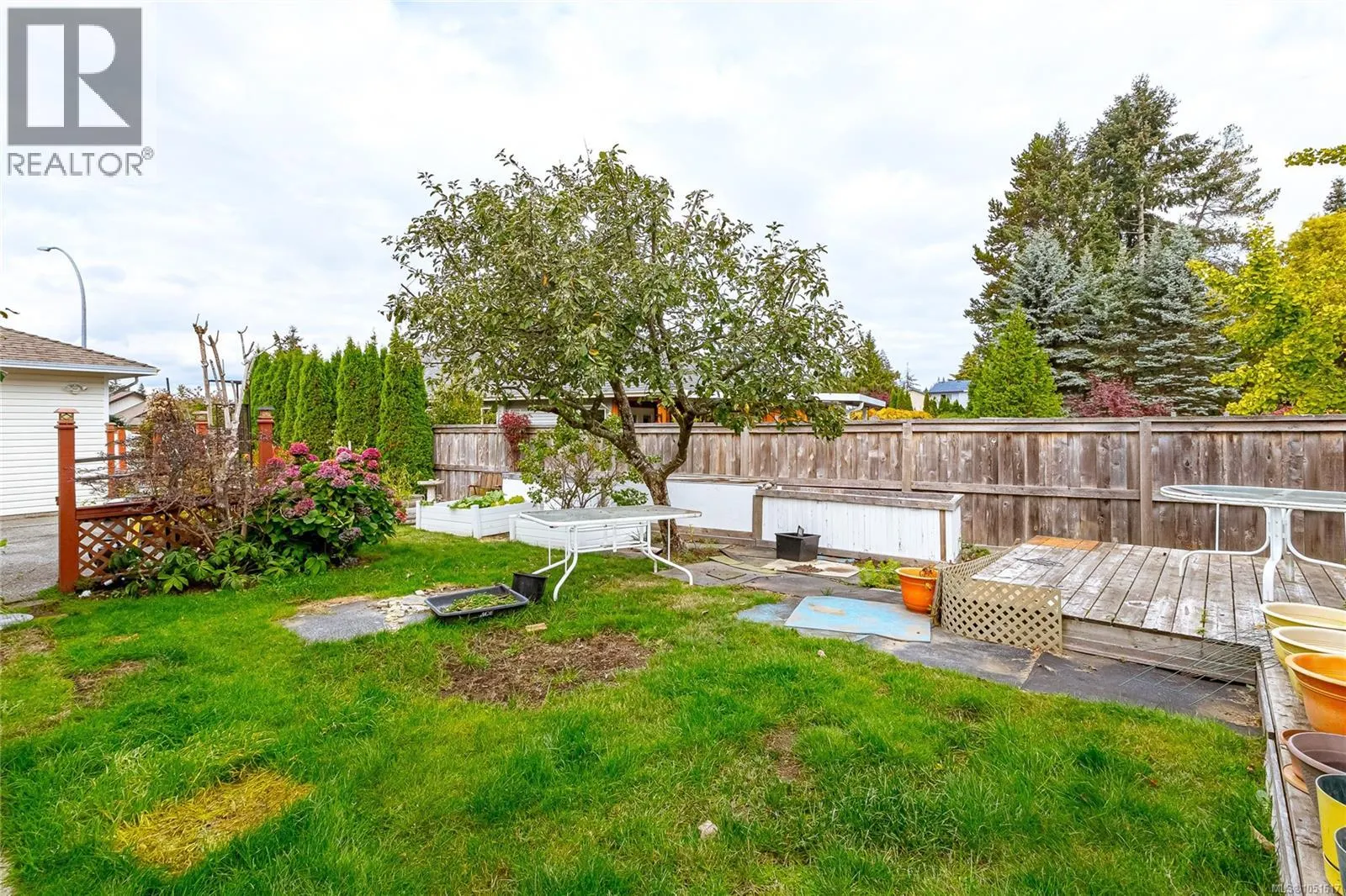 2674 Tamara Dr