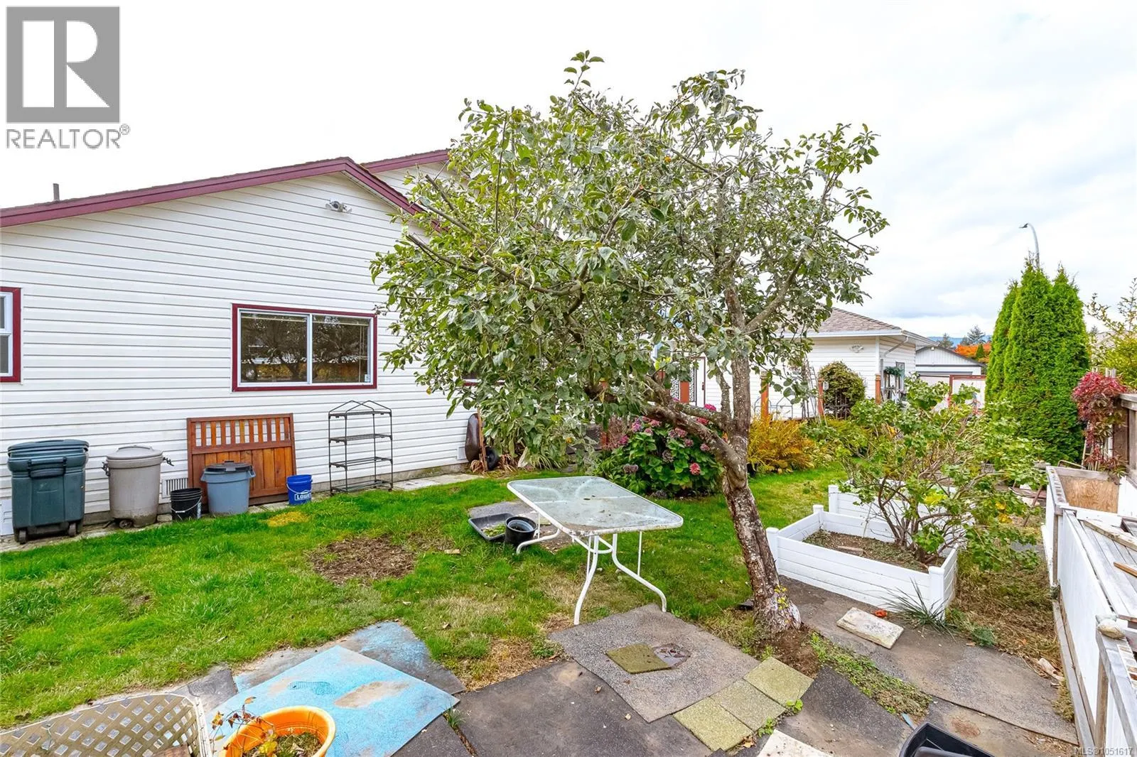 2674 Tamara Dr
