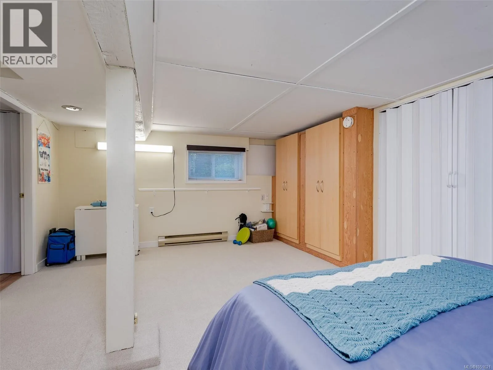 1715 Cedar Ave