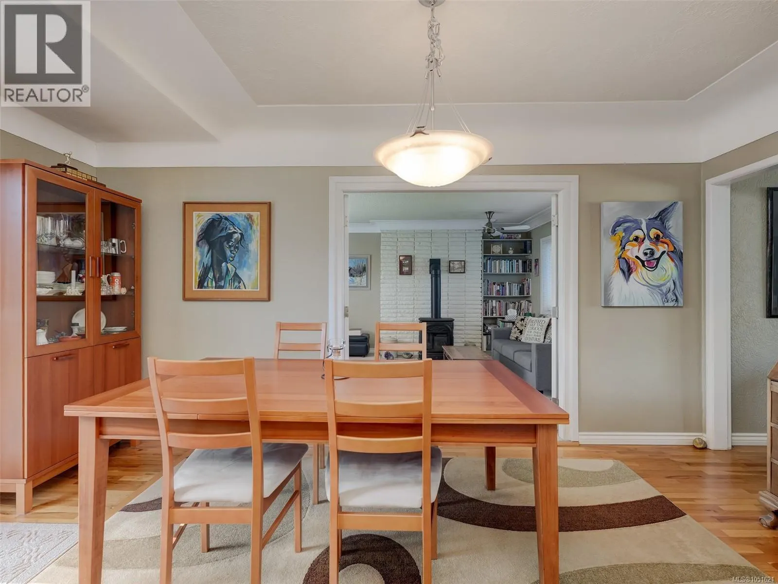 1715 Cedar Ave