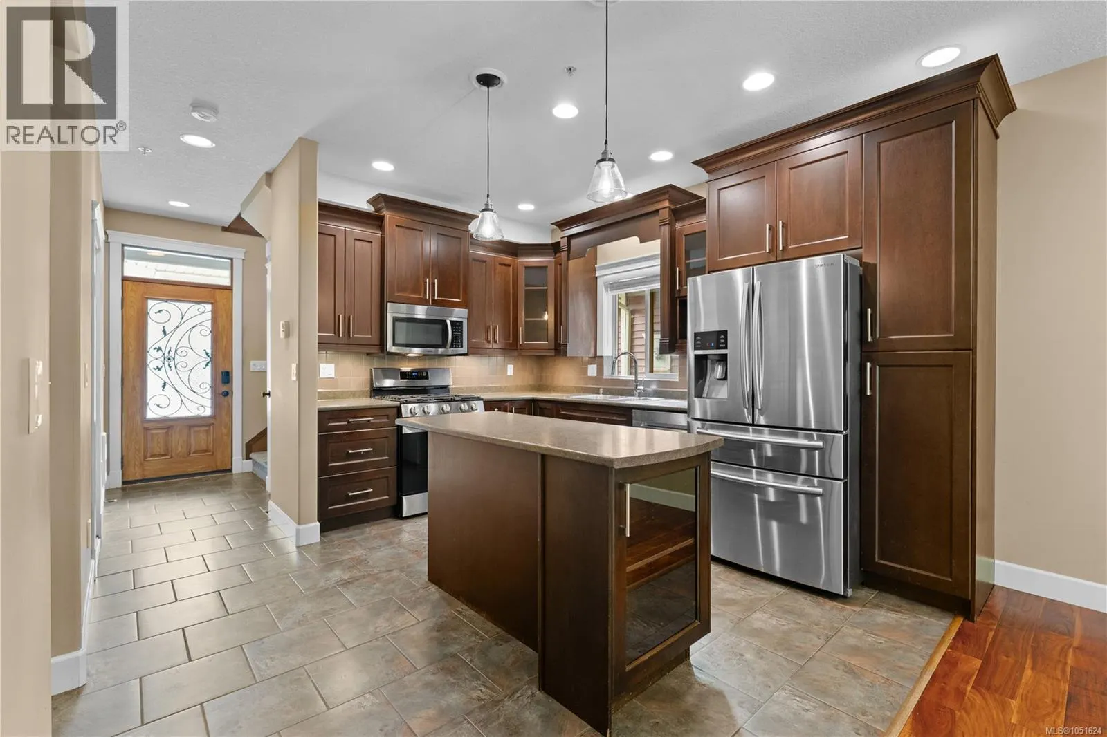 3470 Maveric Rd