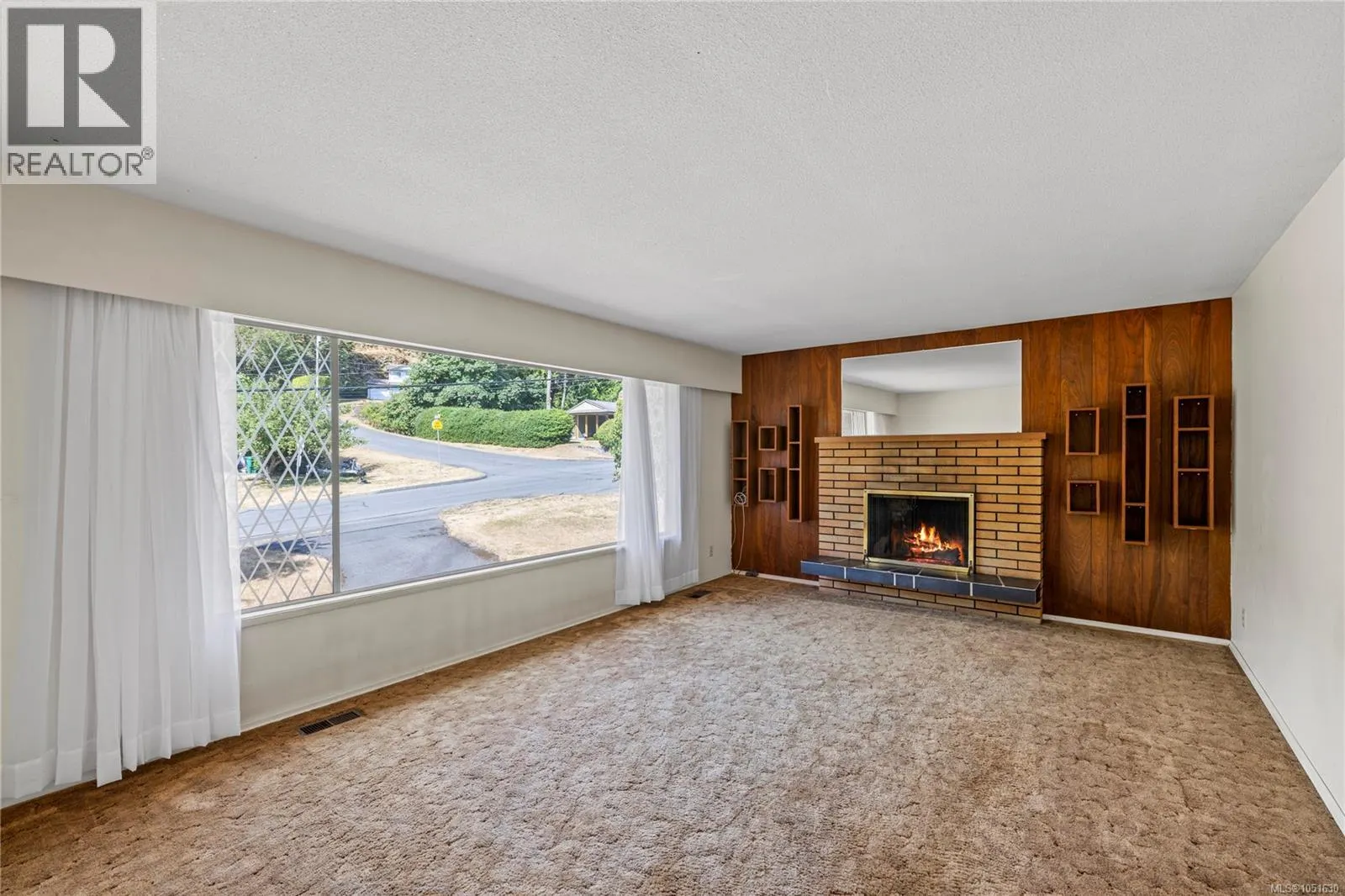 2999 King Richard Dr