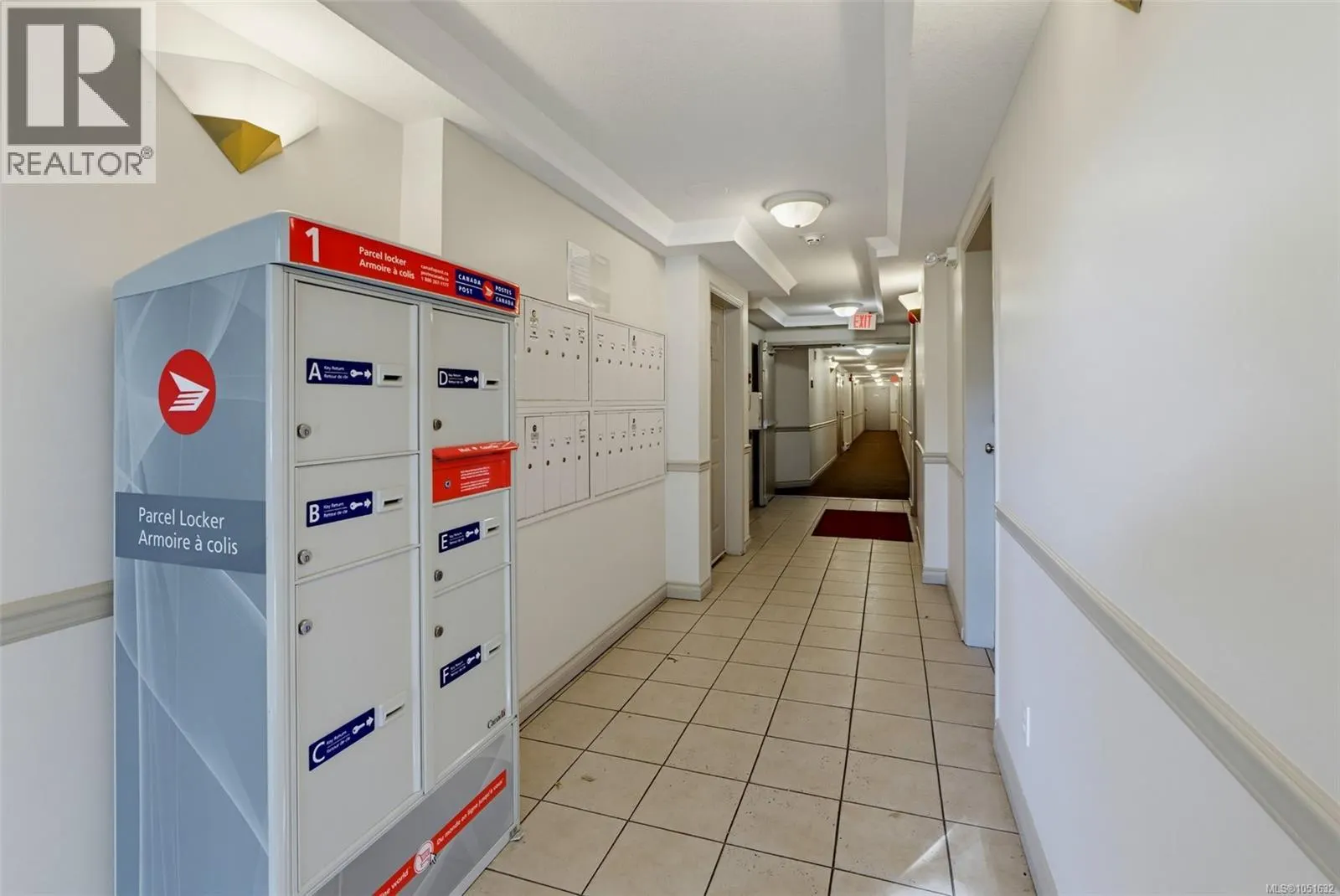 404 1710 Fort St
