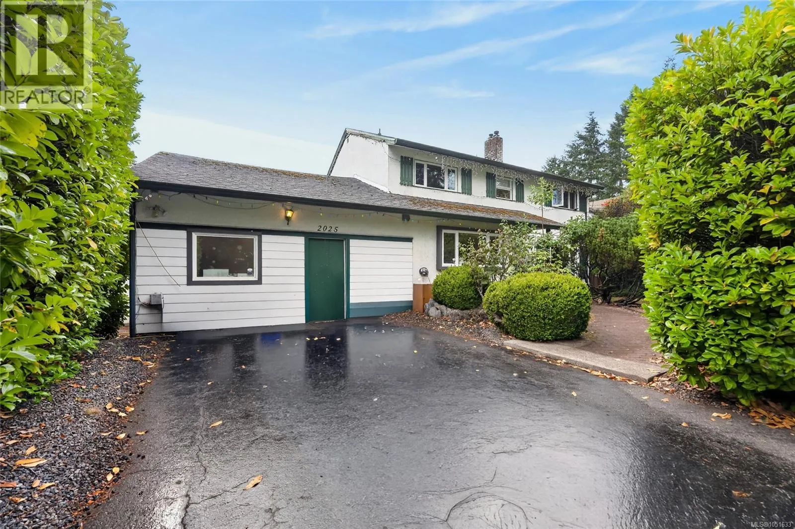 2025 Forest Dr