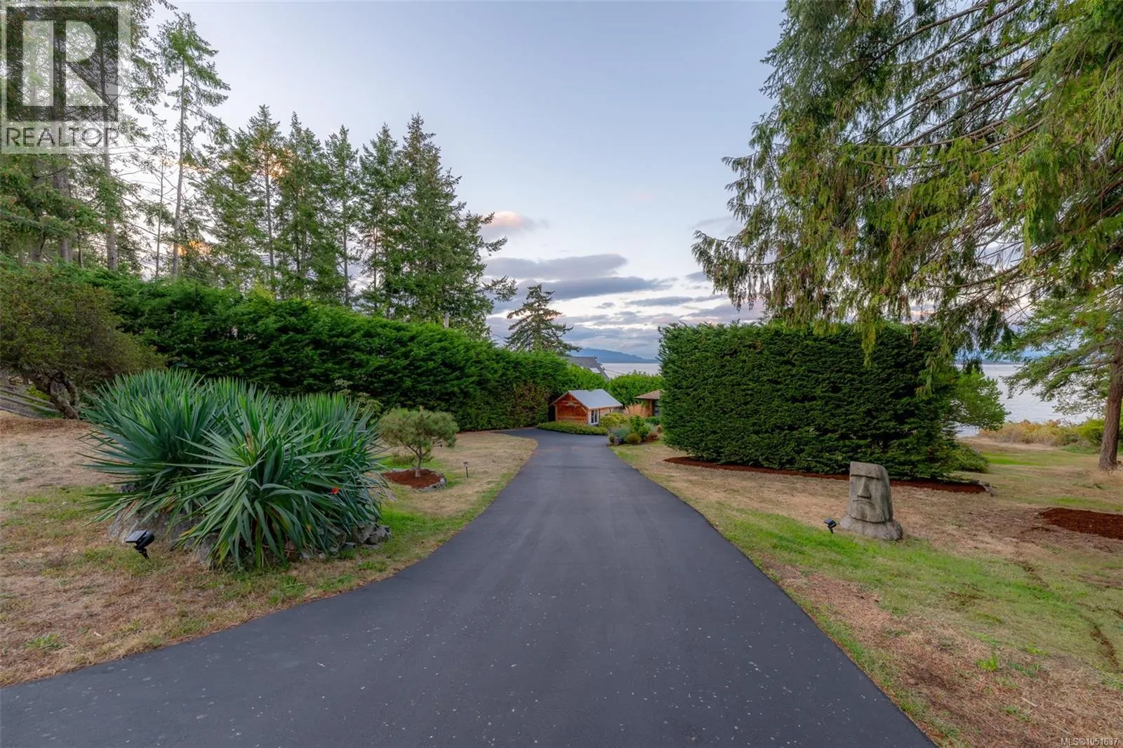 1388 Reef Rd
