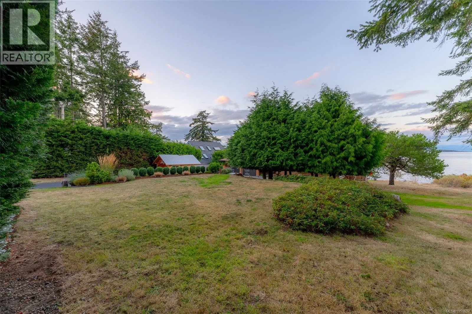 1388 Reef Rd