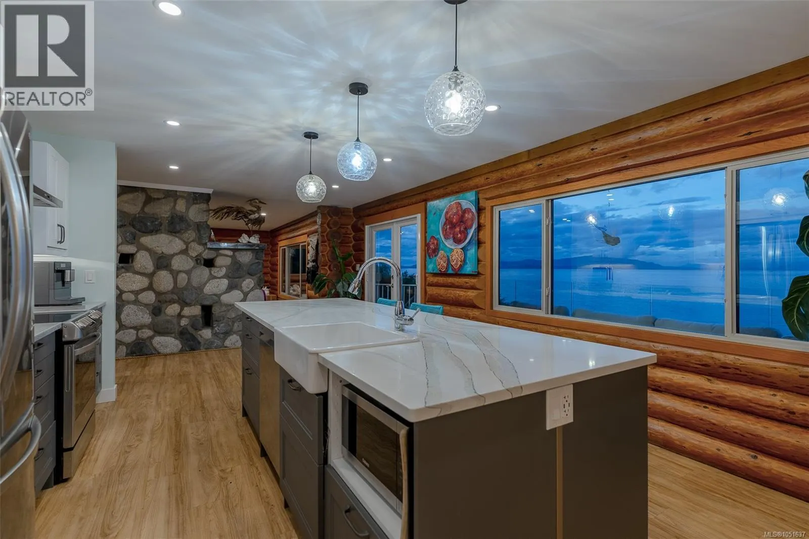 1388 Reef Rd