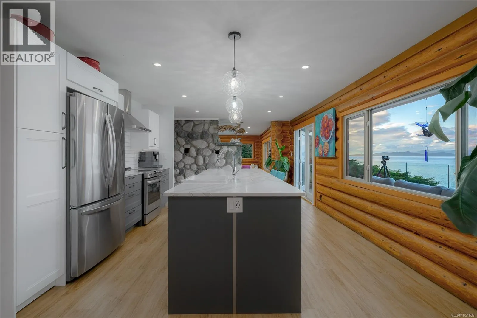1388 Reef Rd