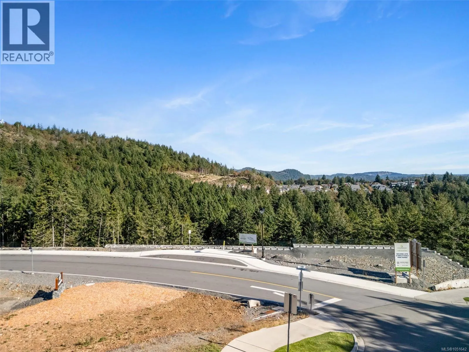 1208 Cedarbrook Way