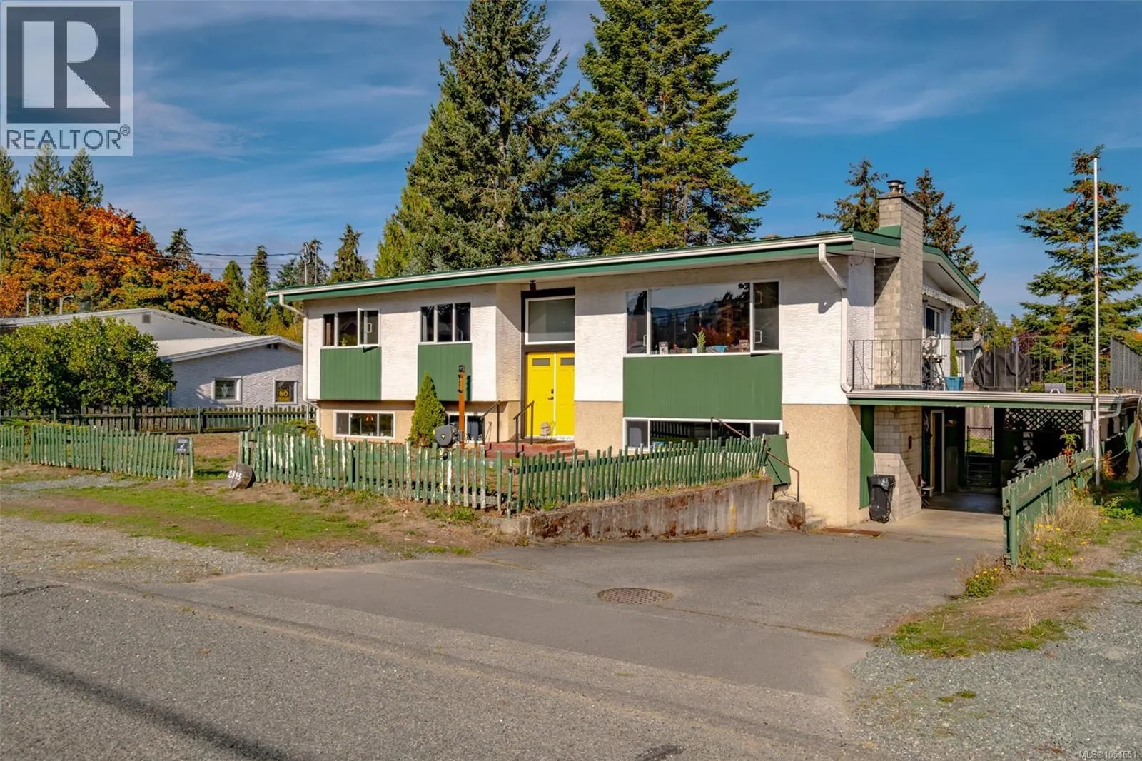 2895 Josephine St
