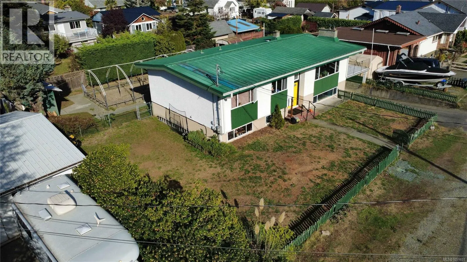 2895 Josephine St