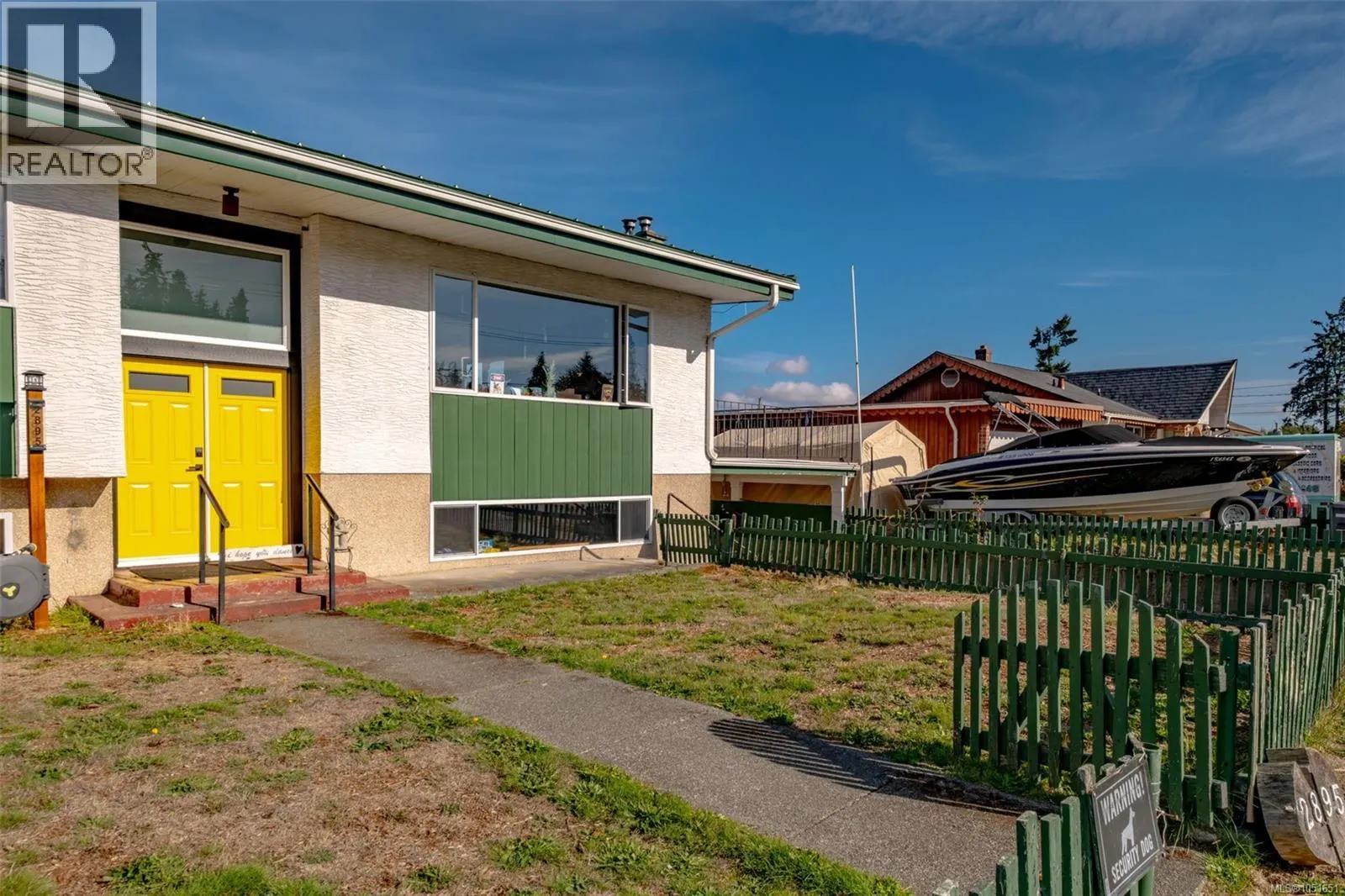 2895 Josephine St