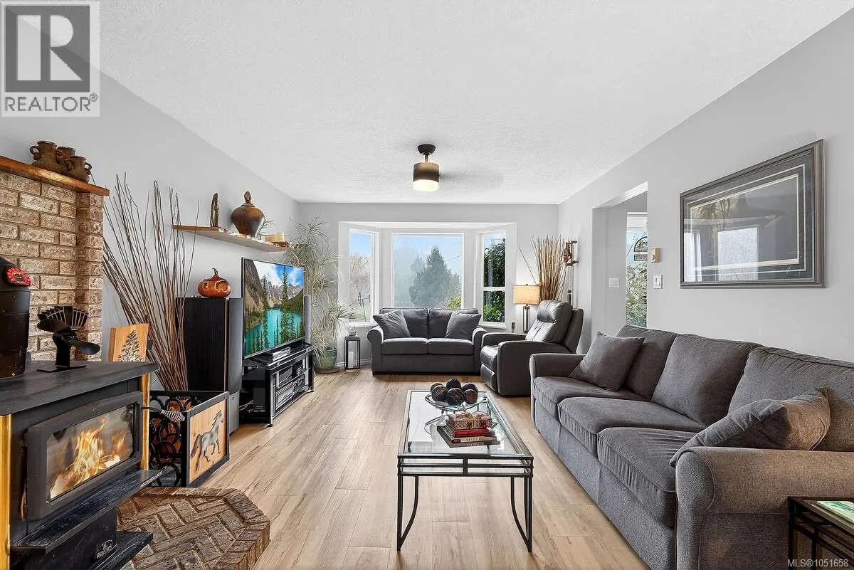 1136 Corcan Rd