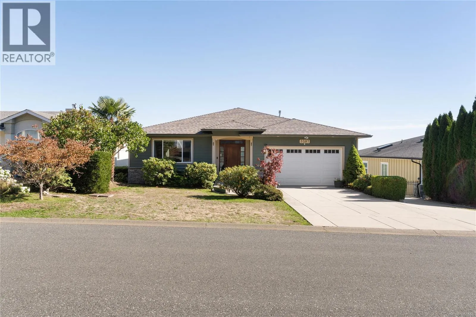 3387 Haida Dr