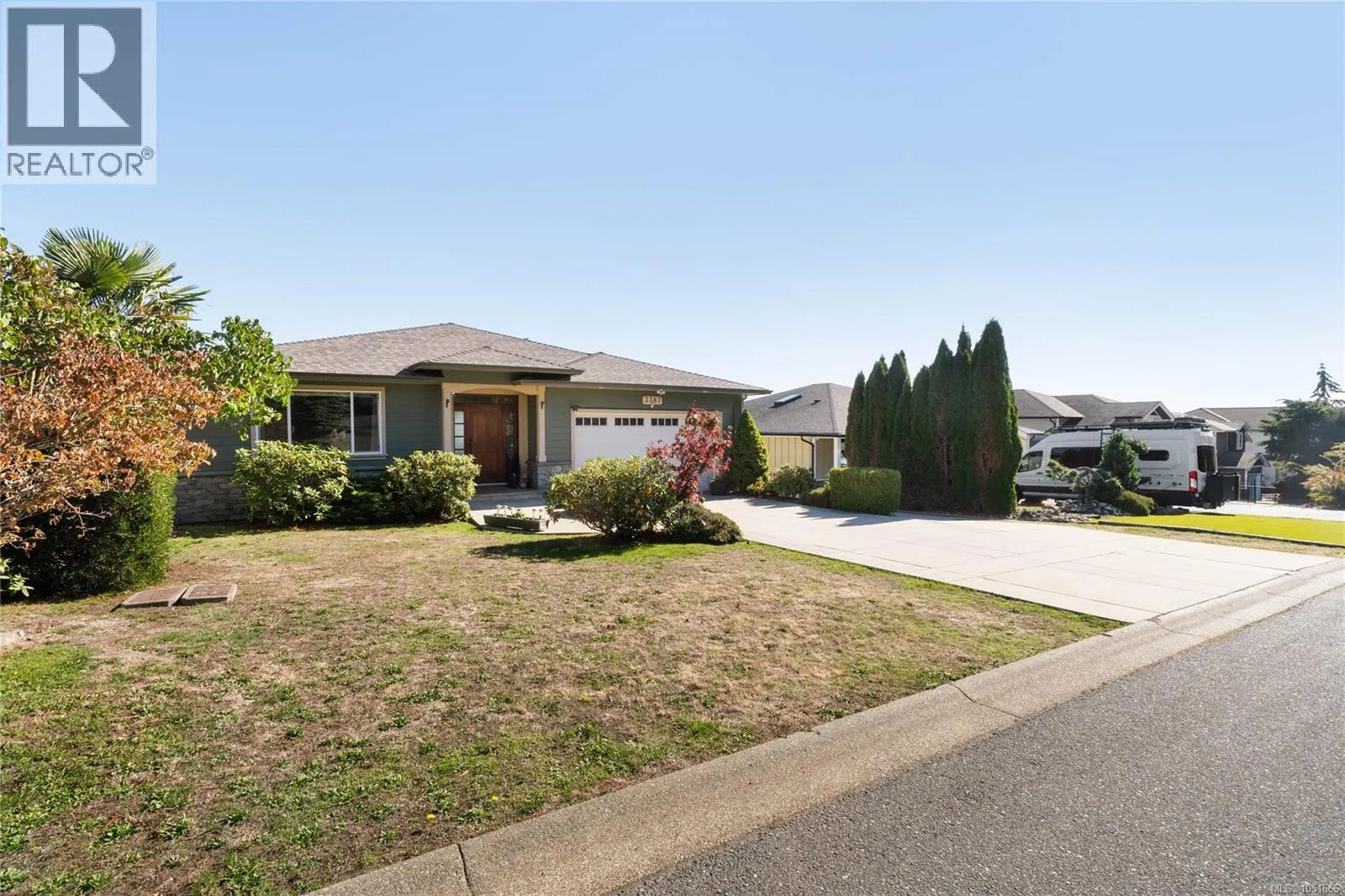 3387 Haida Dr