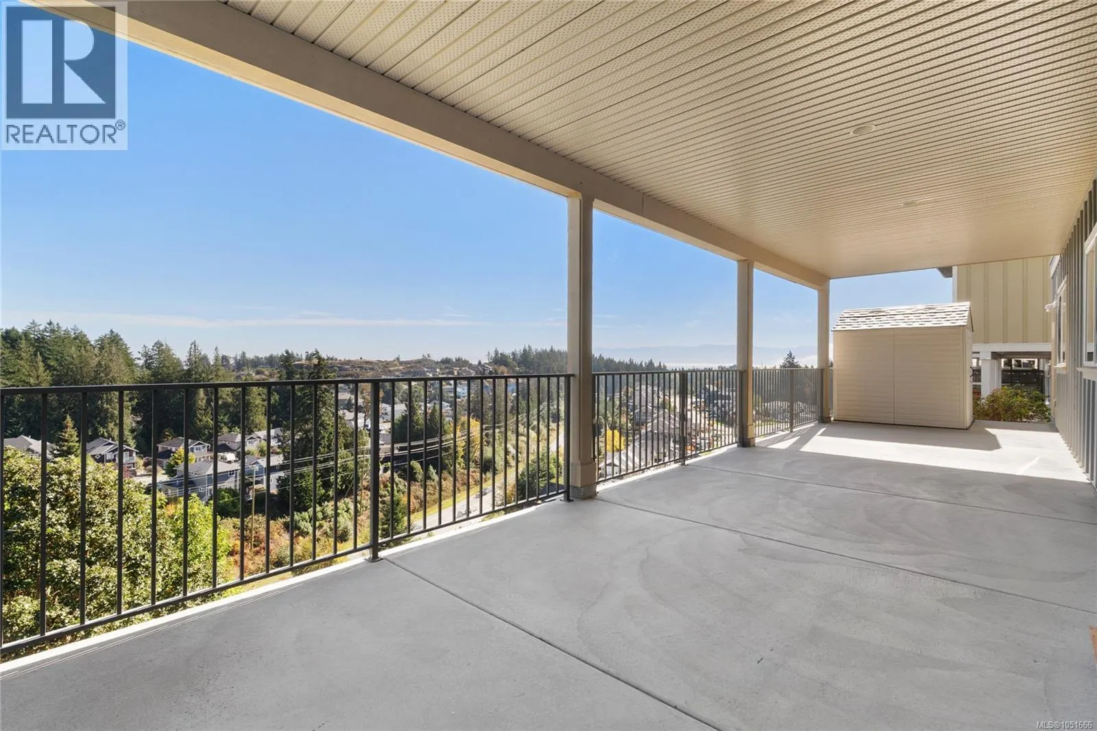 3387 Haida Dr